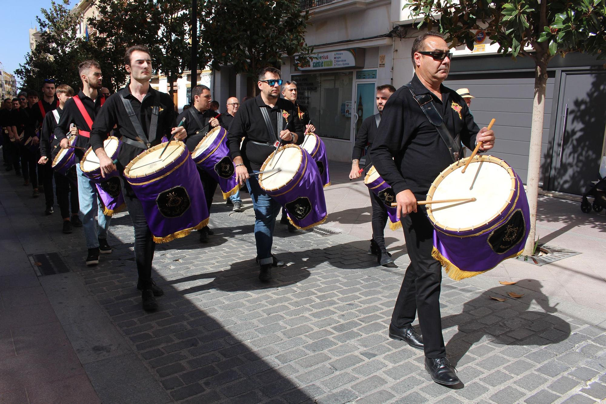 50 tambores de la zona sur de Córdoba protagonizan un desfile en Lucena