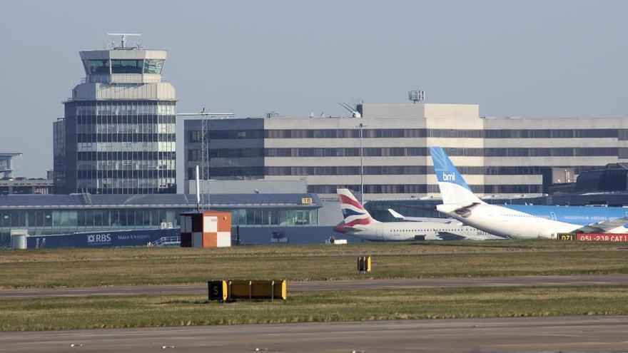 Tres traficantes movían kilos de drogas cuando fueron detenidos antes de embarcar en un vuelo a Ibiza