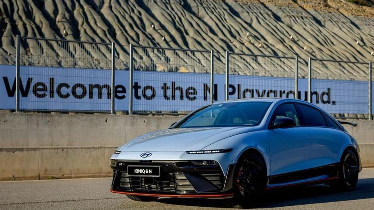 Hyundai Ioniq 6 N, el eléctrico con ‘cambio de marchas’ hecho para disfrutar en un circuito