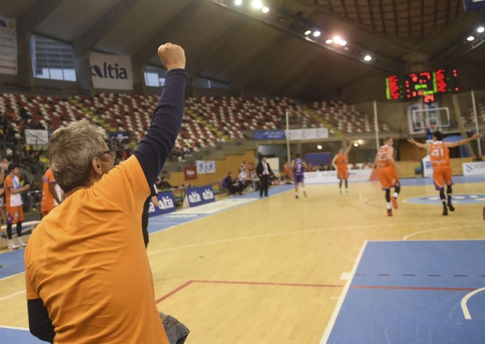 El Leyma Coruña doblega al Palencia