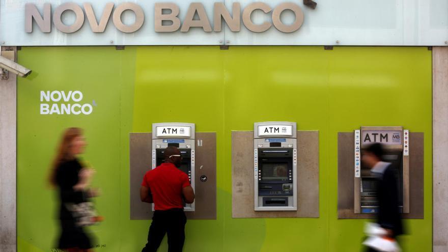 Una sucursal de Novo Banco // Reuters