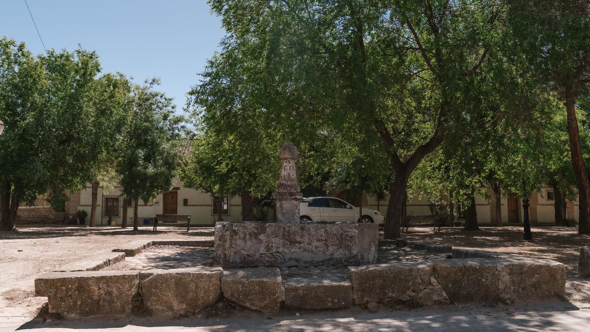 Vista de la plaza de Fresno de Torote, muy cerca de Daganza de Arriba.