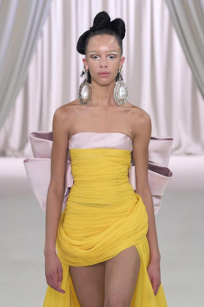 Giambattista Valli Alta Costura Primavera Verano 2023
