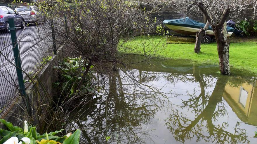 La Xunta estima que 105 vecinos de Mera están en una zona inundable