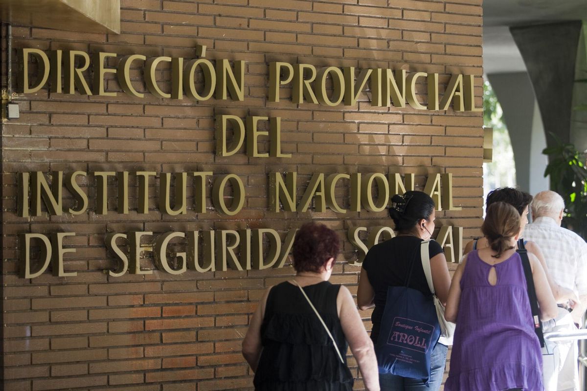 Espanya no exigeix als jubilats acreditar que continuen vius per cobrar la jubilació Espanya no exigeix als jubilats acreditar que continuen vius per cobrar la jubilació