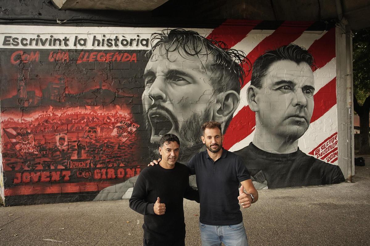 Stuani i Míchel destapen el mural que l'artista Miguel Martínez ha pintat a Girona Stuani i Míchel destapen el mural que l'artista Miguel Martínez ha pintat a Girona