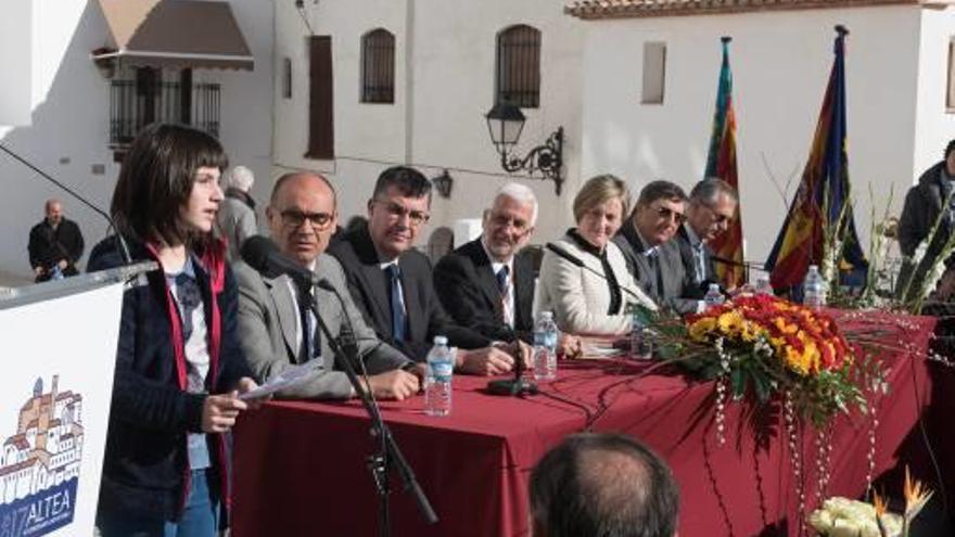 Un instante de la celebración ayer del cuarto aniversario de la Carta Puebla en Altea.