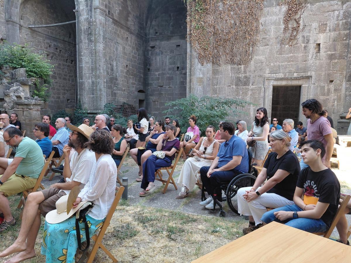 El públic assistent a un dels dedats del FESS