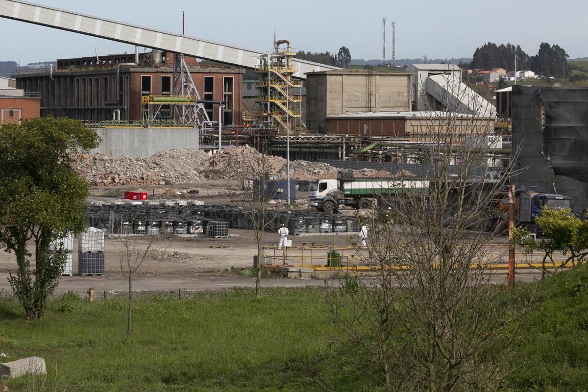 ASPECTO DE LOS TERRENOS DURANTE LAS LABORES DE DESMANTELAMIENTO DURANTE LA PASADA PRIMAVERA.