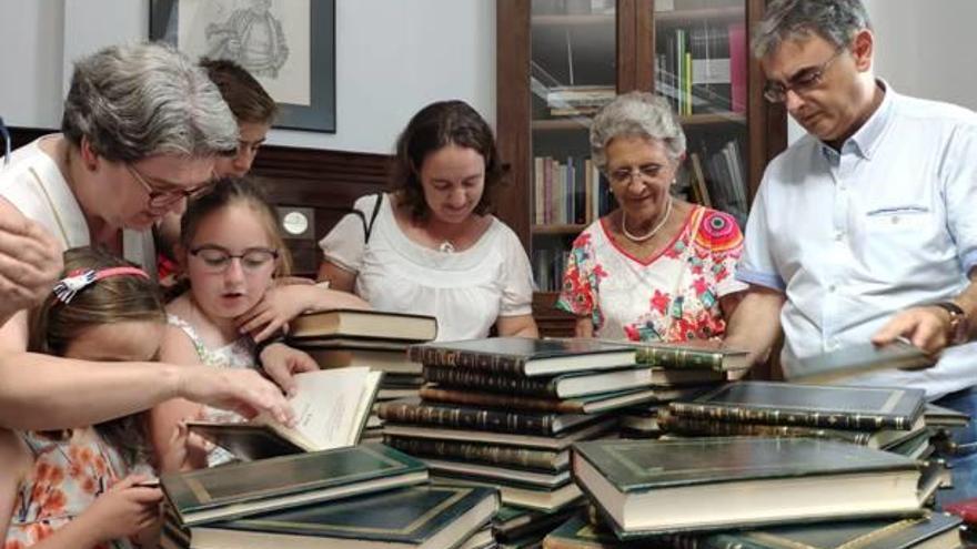 Una colección de libros de la CAPA para el Gil-Albert