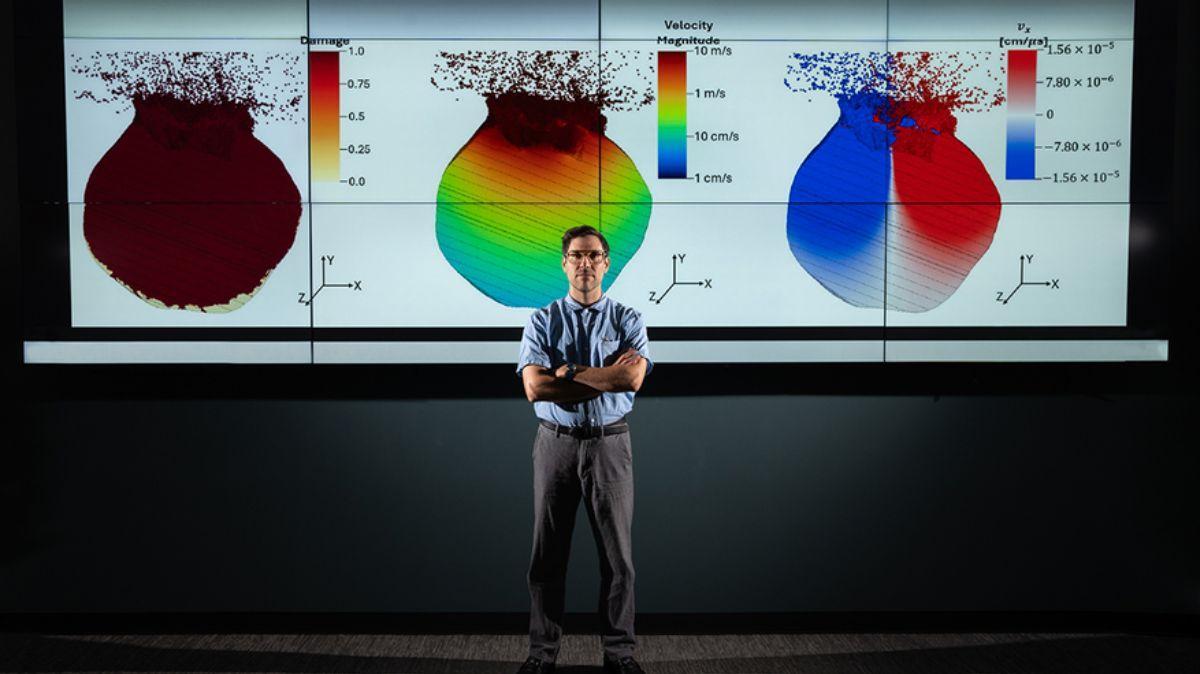 Un modelo tridimensional del Laboratorio Nacional Lawrence Livermore muestra daños extensos y movimiento de fragmentos en un asteroide de grandes dimensiones luego de una explosión nuclear simulada.