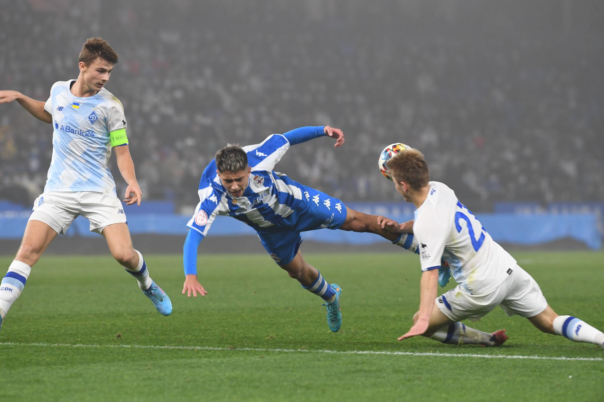 El Dépor juvenil cae en la Youth League contra el Dynamo de Kiev en los penaltis