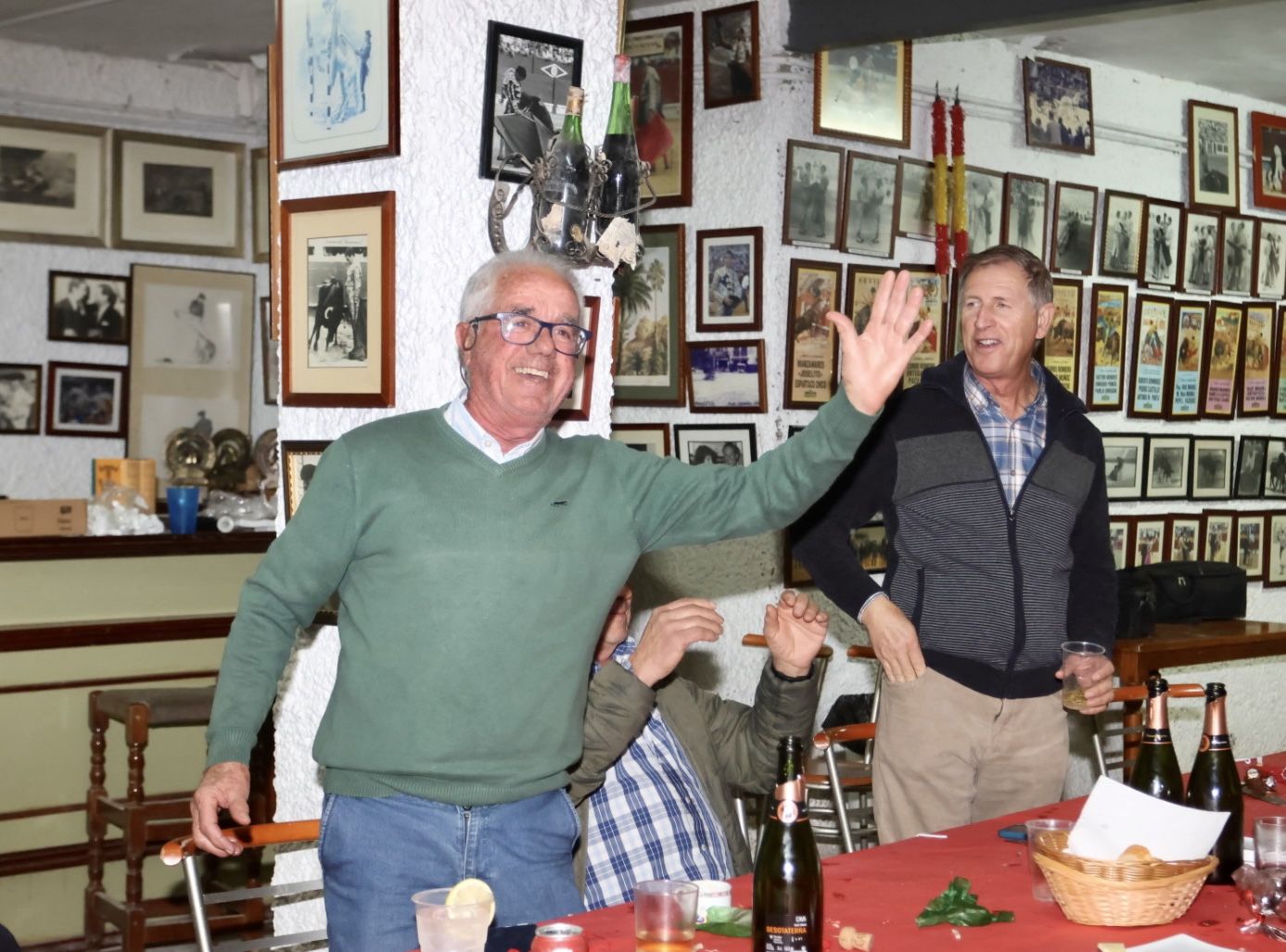 La tertulia taurina Puerta Grandre y la peña gastronómica taurina celebran el fin de curso de la temporada