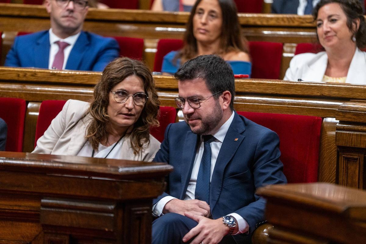 Pleno en el Parlament para la investidura de Salvador Illa