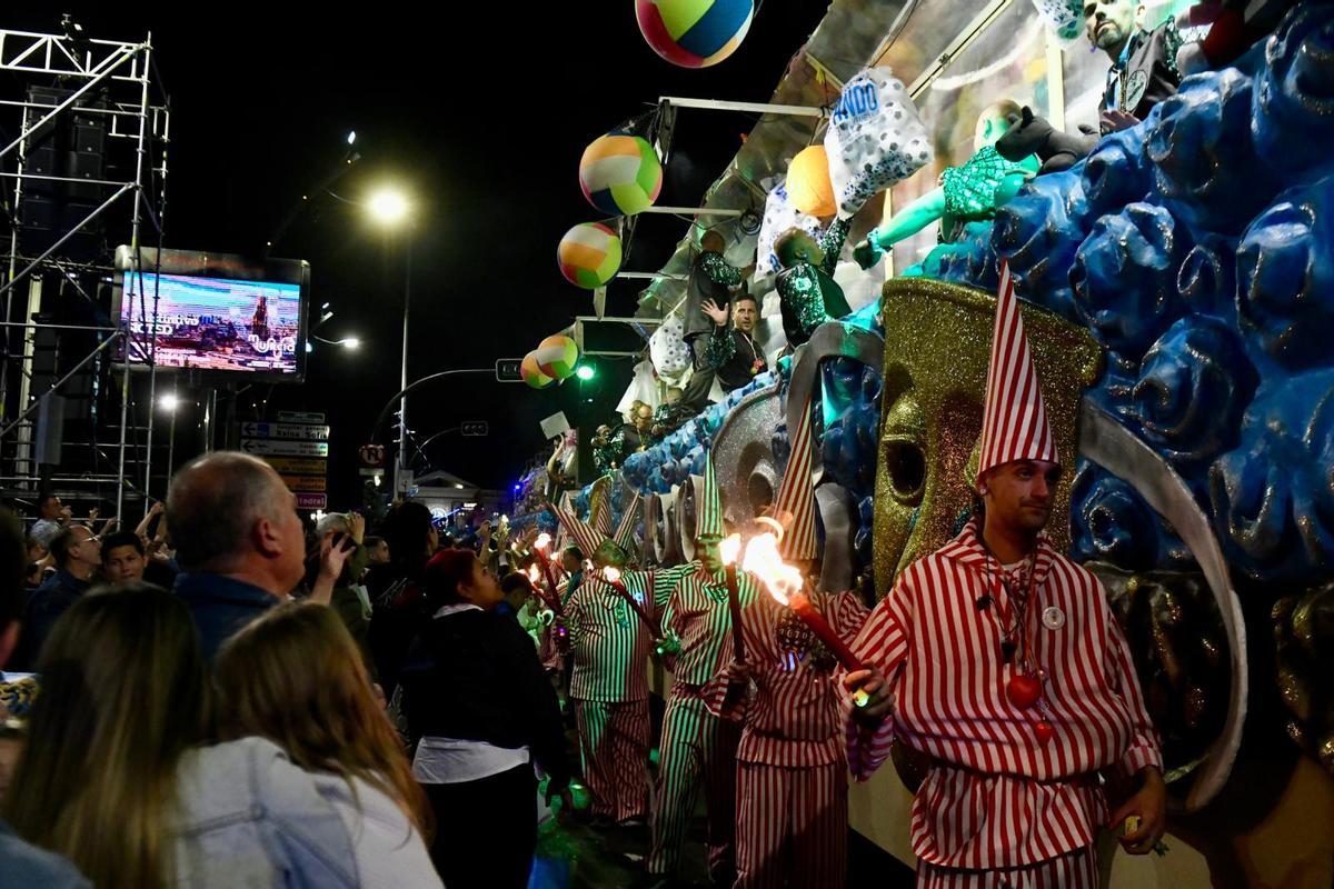 Las mejores imágenes del desfile del Entierro de la Sardina