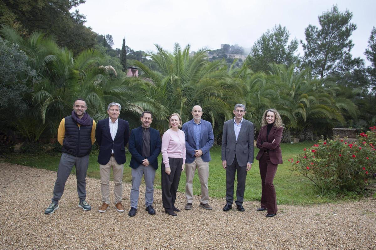 Más que Empresa La Costera