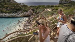 La percepción de masificación de Mallorca se incrementa esta temporada desde el punto de vista de los visitantes.