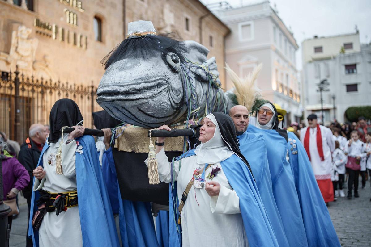 Fotogalería | Mérida le llora a su sardina, ya enterrada