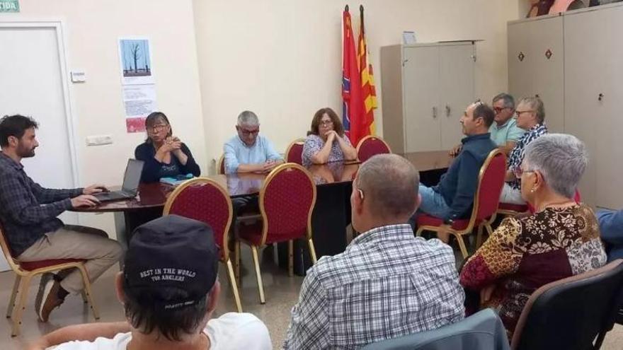 Les irregularitats d'una auditoria a Pont de Molins: una bici elèctrica, un cotxet o 7.700 euros en un restaurant