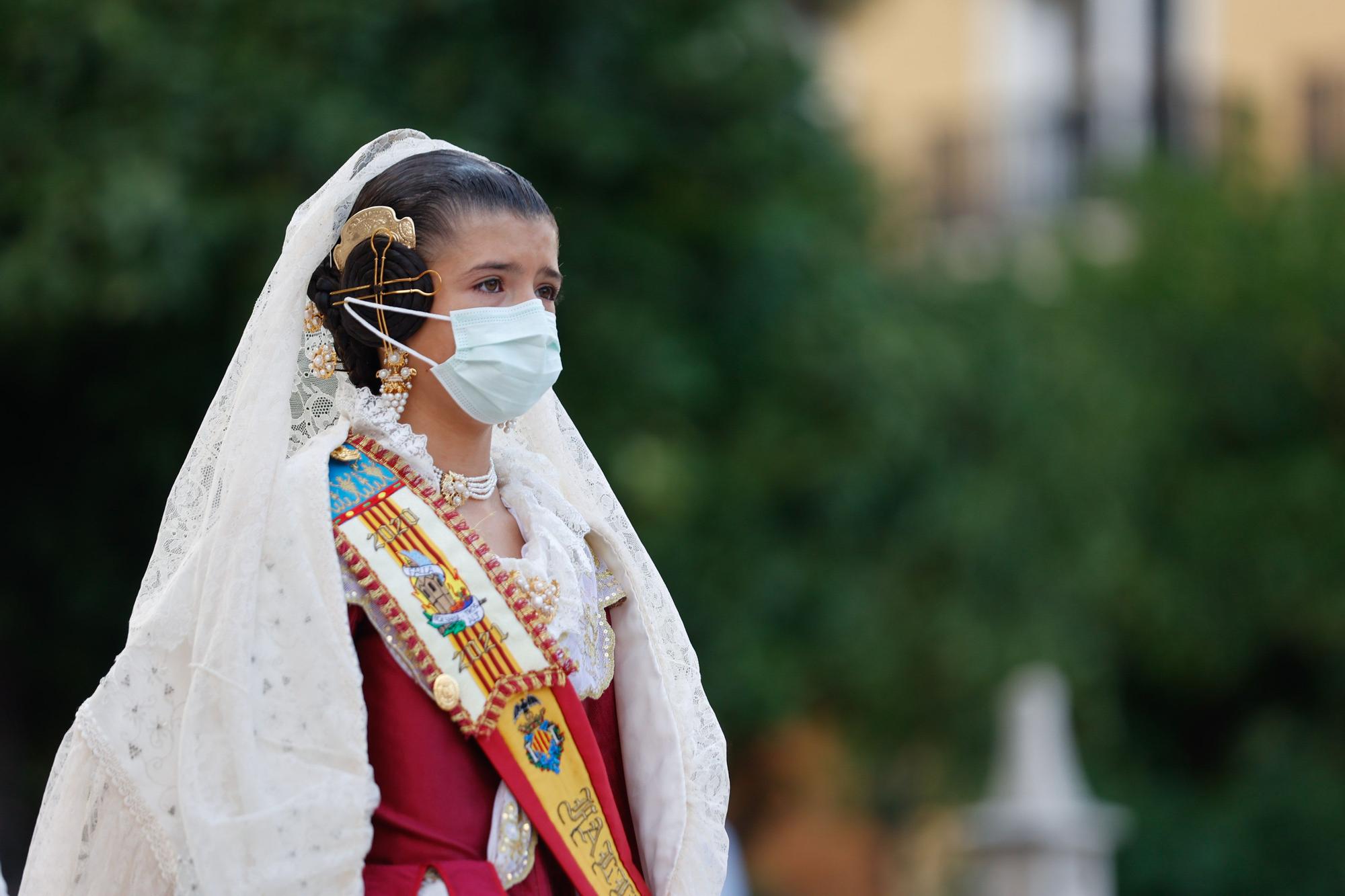 Búscate en el segundo día de Ofrenda por la calle Caballeros (entre las 18.00 y las 19.00 horas)