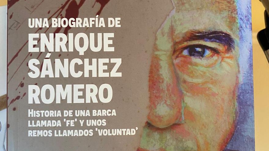 El empresario Enrique Sánchez Romero lleva su biografía al Real Club Náutico
