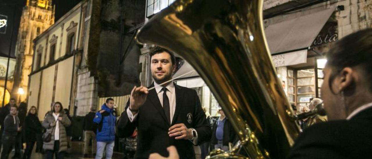 Colado, en un concierto con la Banda de Música.