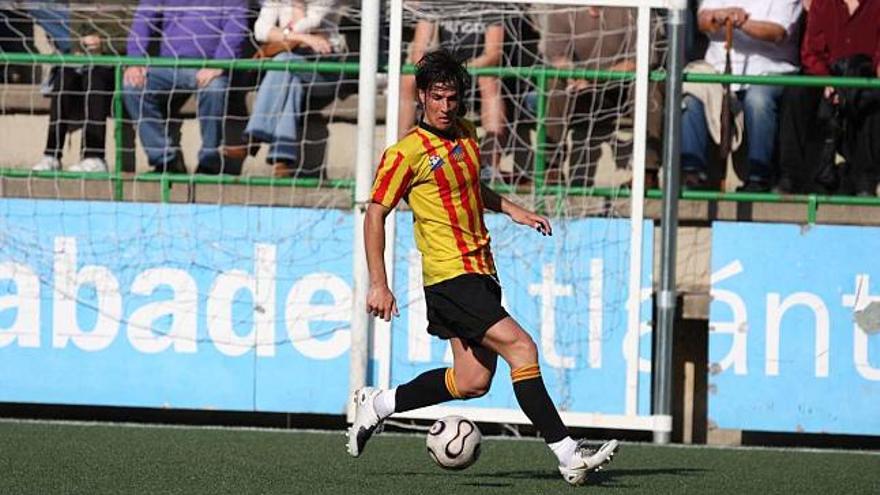 El ariete Marcos, durante un encuentro con el Sant Andreu