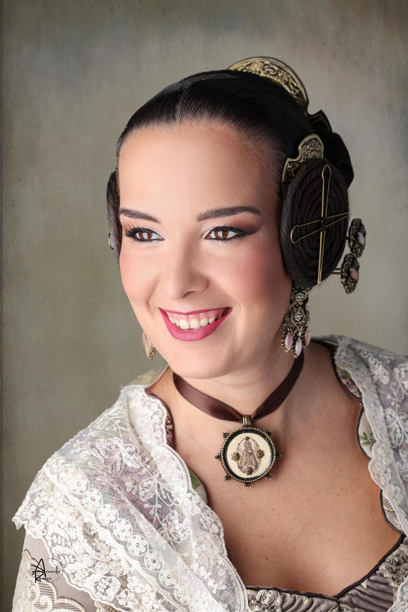 Naomí Valero Alarcón (Padre Viñas-Agustín Lara)