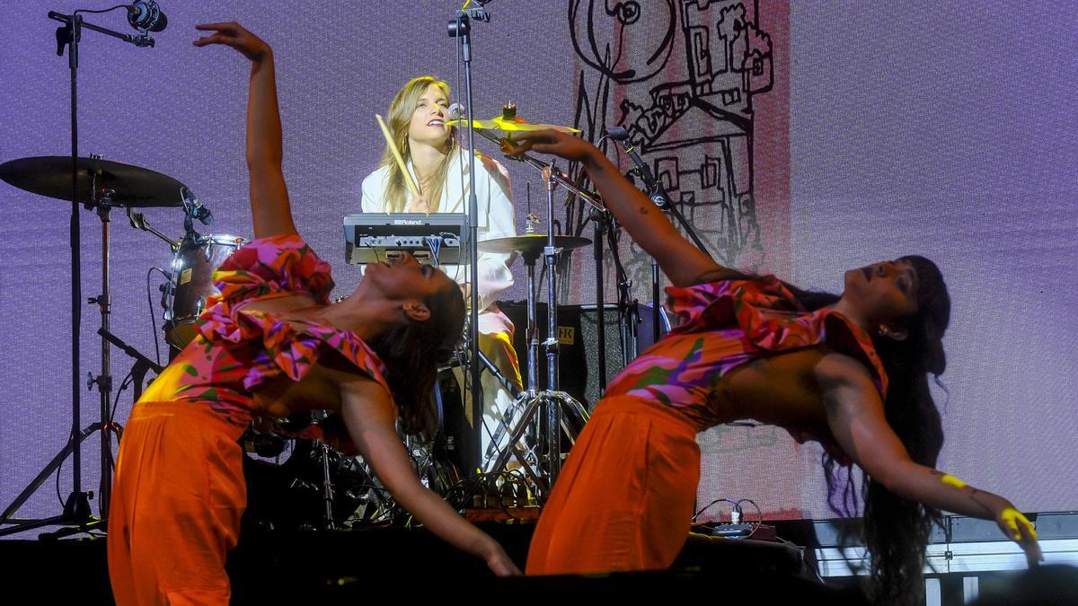 La percusionista grancanaria, Xerach, durante su concierto en 2023 en el Womad.