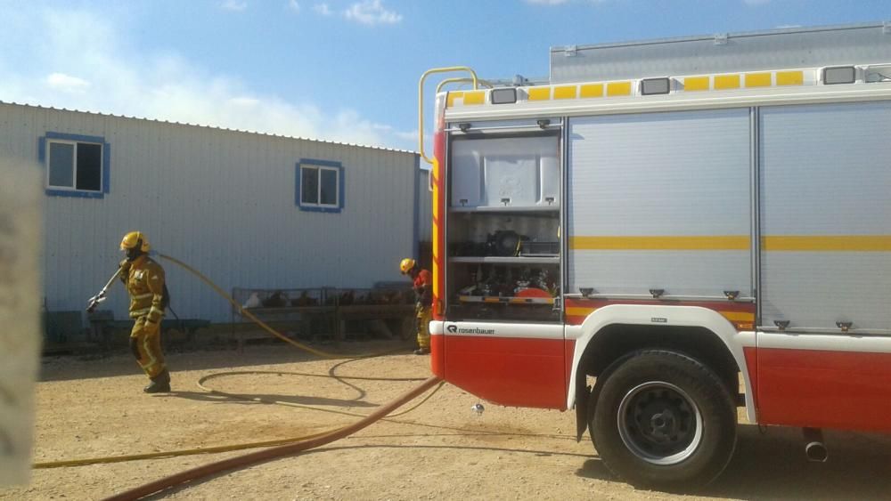 Incendio en una finca agrícola de Pilar de la Hora