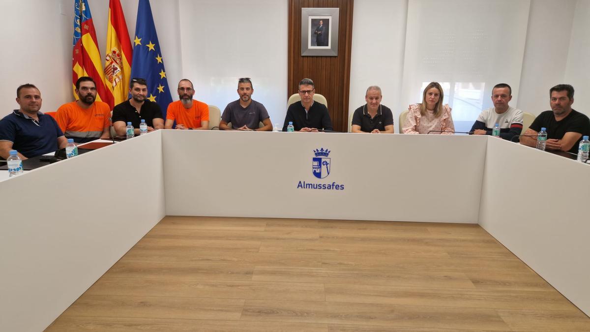 Reunión del comité de empresa con el gobierno local.