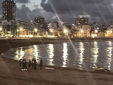 Encuentran el cadáver de un joven en Las Canteras