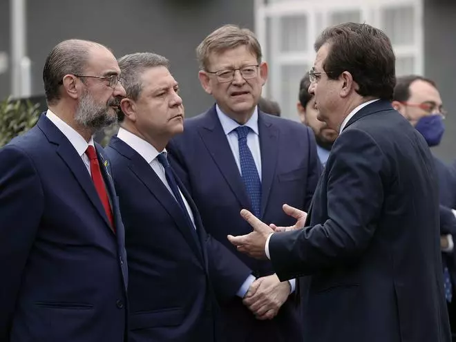 El vínculo valenciano de Fernández Vara: Médico Forense y profesor en la Universitat de València antes que político