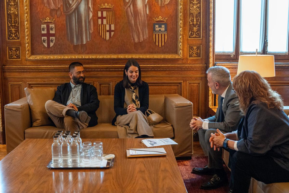 El Ayuntamiento y la familia de la artista han acordado conservar en el nuevo equipamiento parte de los dibujos que la ilustradora pintó en las vallas de las obras.