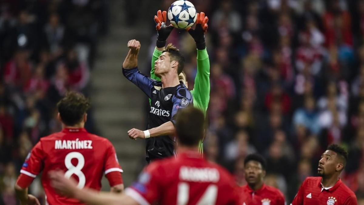Cristiano Ronaldo mantuvo un interesante duelo con Neuer y puso fin a su sequía goleadora en Europa
