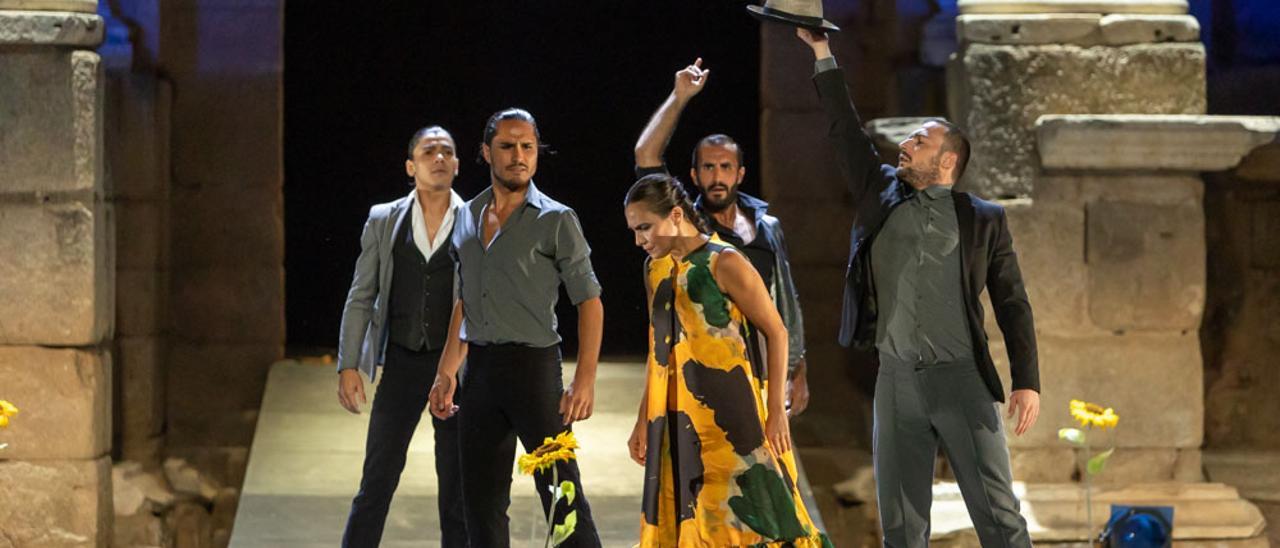 ‘Ariadna’, al hilo del estético y espectacular taconeo flamenco