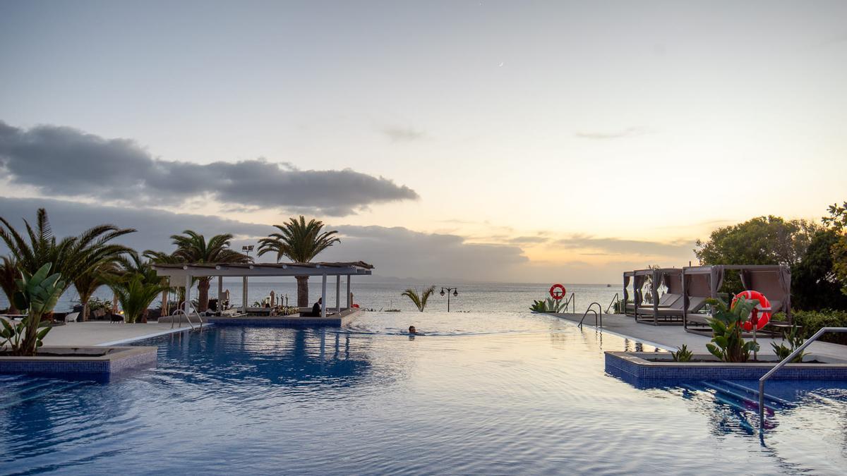 Una de las piscinas del Dreams Lanzarote.