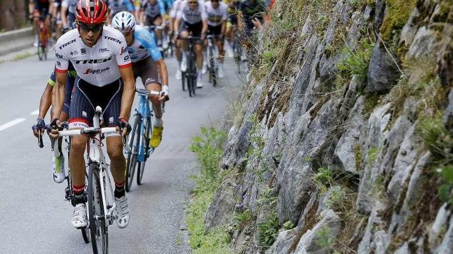 Alberto Contador fue neutralizado antes de la cima del Galibier.