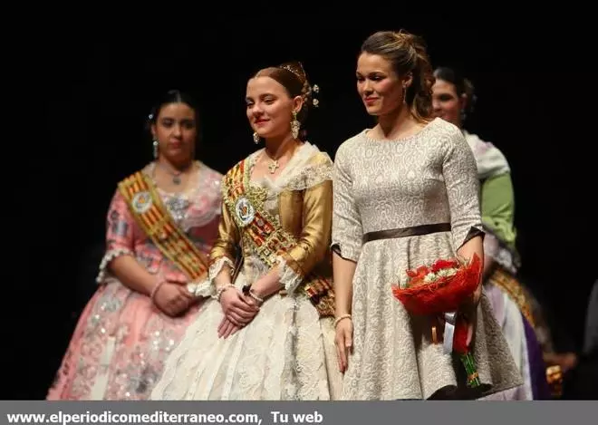 Vila-real homenajea a las reinas salientes