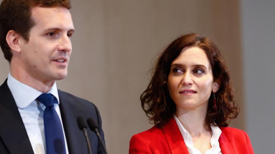 Isabel Díaz Ayuso junto al presidente del PP, Pablo Casado.