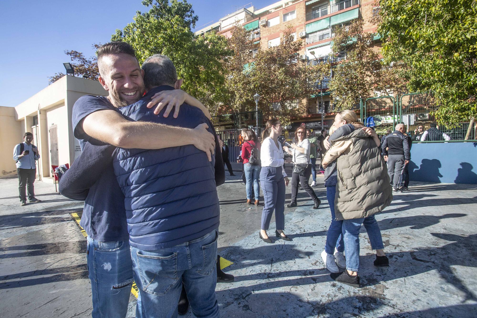 El Betis Florida de Alicante reparte 14 millones de euros del cuarto premio de la Lotería