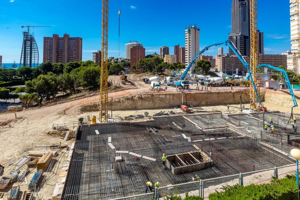 Cimentación de un nuevo rascacielos en Benidorm