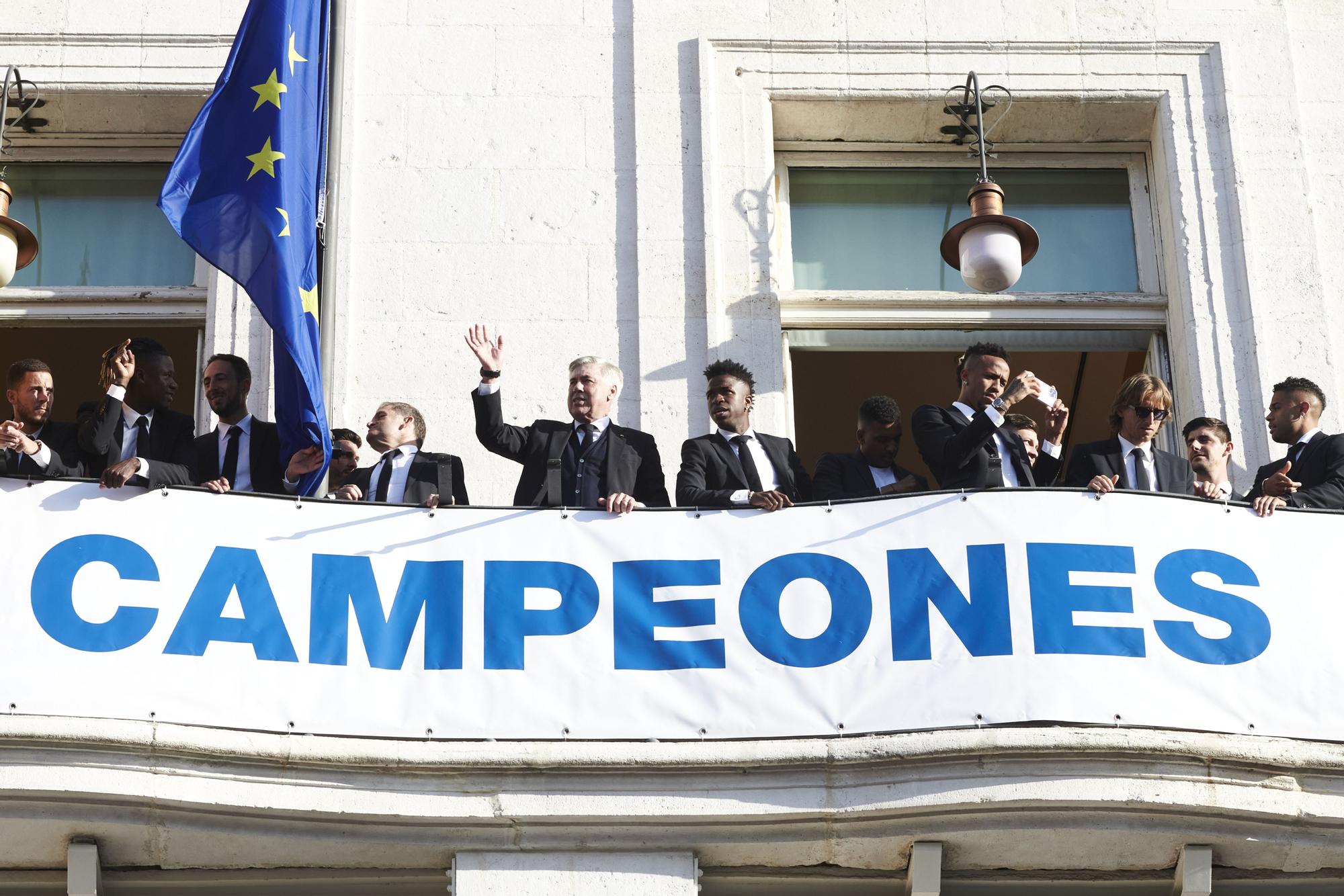 El Real Madrid celebra su 14ª Copa de Europa con su afición