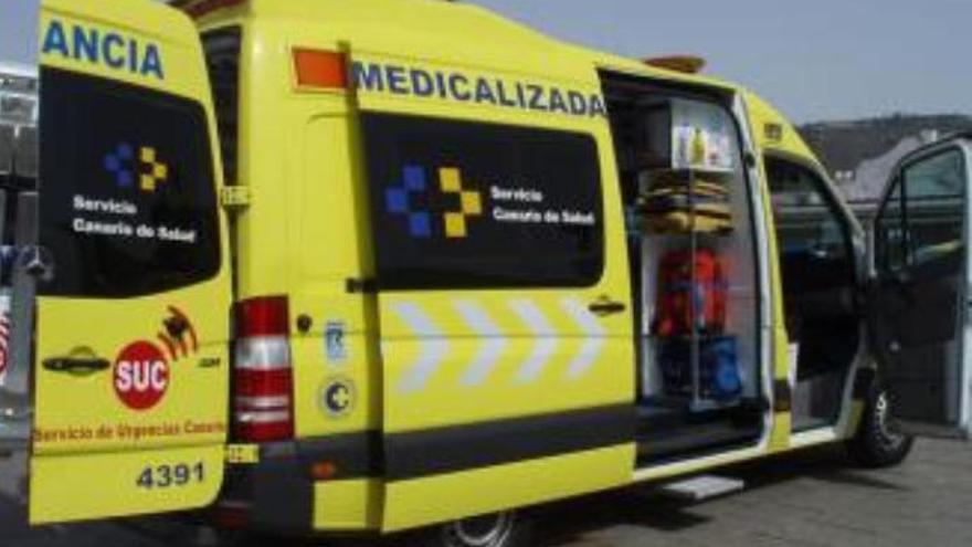 Herido un ciclista tras chocar con un coche en Agaete