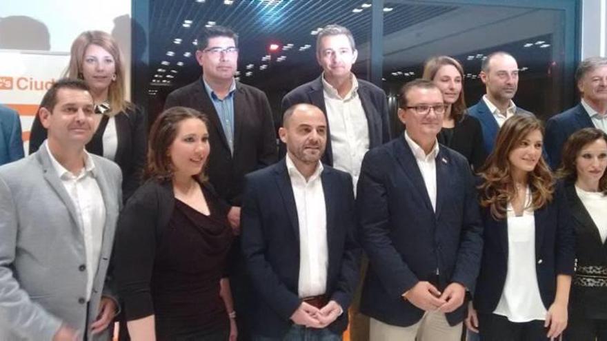 Foto de familia de los candidatos de Ciudadanos al Congreso de los Diputados.