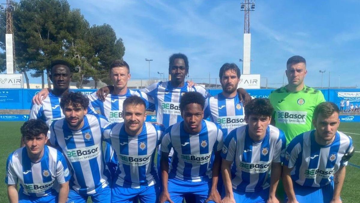 Once titular del CF Gandia en el partido del domingo