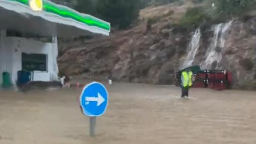 La N-340 en Benicàssim, inundada