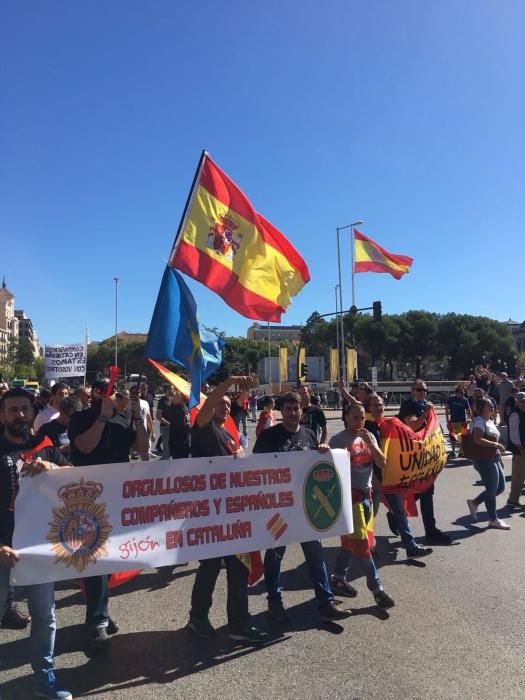 Unos 200 policías asturianos se manifiestan en Madrid en apoyo a los compañeros en Cataluña