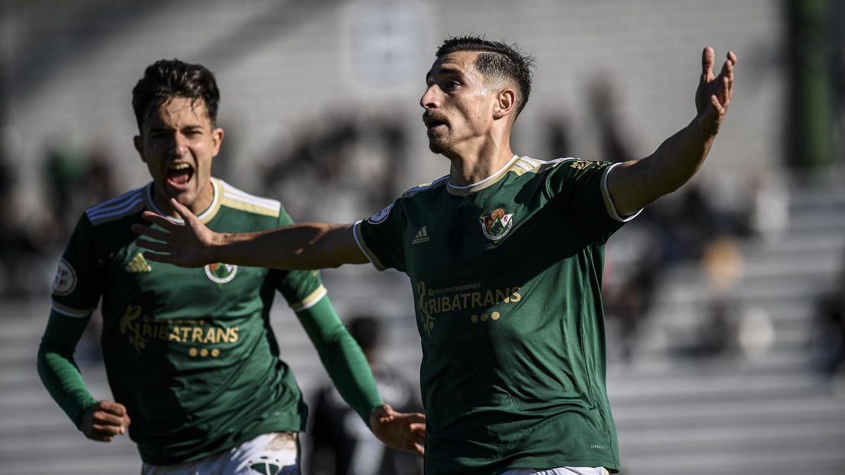 Iván Fernández celebra el gol del 1-0 del partido de la primera vuelta.