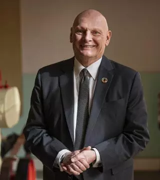 John Hoffman: "Val la pena conviure una setmana amb el Mobile per 600 milions? No és un mal intercanvi"